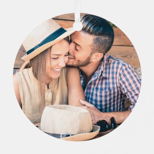 金ゴールドボタニカル私たちの初めてのクリスマス 婚約した メタルオーナメント (裏面)