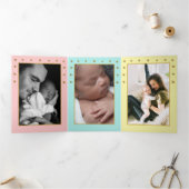 金ゴールドムーンアンドスターズ、3フォトコラージュベビー誕生 三つ折り案内状 (内部)