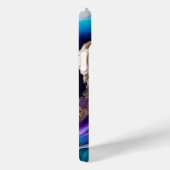 金ゴールドメタリックのアクセントティール(緑がかった色)と紫の渦巻き Case-Mate iPhoneケース (裏面 / 右)