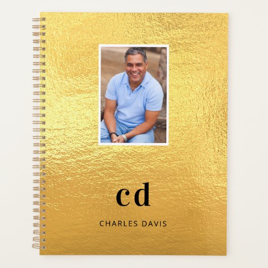 金ゴールドメタルフォトモノグラムイニシャル名2023 プランナー手帳 (正面)