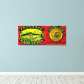 金ゴールドメダルサーモン缶ラベルKodiak島, AK キャンバスプリント (インサイチュ (ウッドフロア))