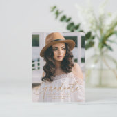 金ゴールドモダンスクリプト写真卒業パーティー インビテーションポストカード (スタンド正面)