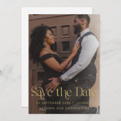 金ゴールドモダンタイポグラフィ写真の保存日付 セーブザデート (正面/裏面)