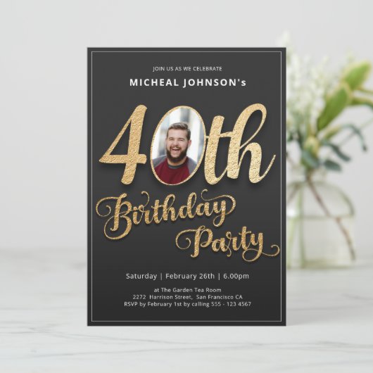 金ゴールドモダンタイポグラフィ写真40歳の誕生日 招待状 (スタンド正面)
