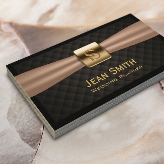 金ゴールドモダンモノグラムウェディングプランナー 名刺