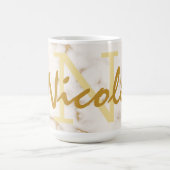 金ゴールドモノグラムとイニシャル コーヒーマグカップ (中央)