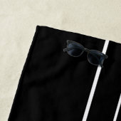 金ゴールドモノグラムの白黒レースストライププール ビーチタオル (インサイチュ)