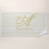 金ゴールドラブハートモノグラ結婚ムのギフトニューリュウズ ビーチタオル (正面)