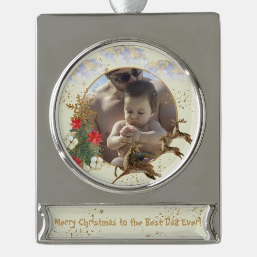 金ゴールドレッドポインセチア最高のツリーパパクリスマスフォト シルバープレートバナーオーナメント (正面)