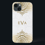 金ゴールドレースオーナメントカスタムホワイトバックグラウンド iPhone 13ケース<br><div class="desc">白エレガント円パタ華美ーンの背景の上に金ゴールドフローラレースオーナメント。デザインは任意の色で、私たちが提供する任意の製品で要求することができる。カスタムとオプションのモノグラム</div>