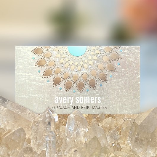 金ゴールドロータスヨガと瞑想先生ウェルネス 名刺