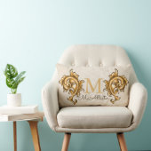 金ゴールドローフェイクレズウィーヴベージュプリント – 家族名 ランバークッション (椅子)