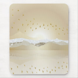 金ゴールド冬の日没の山の反射（水） マウスパッド