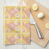 金ゴールド及びピンクの貝殻の色合いのコラージュ キッチンタオル (四つ折り)