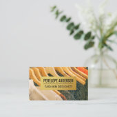 金ゴールド天然木粒 |のぶら下がった衣服 名刺 (スタンド正面)