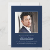 金ゴールド年 |ネイビーブルーカレッジ写真卒業 カード (裏面)