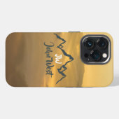 金ゴールド日の個人用山モノグラム iPhoneケース (裏面横)