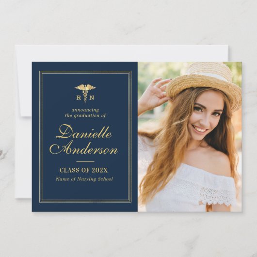 金ゴールド枠看護卒業発表 案内状 (正面)