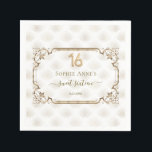 金ゴールド白アールデコSweet sixteen誕生日 スタンダードカクテルナプキン<br><div class="desc">Glamアールデコと素晴らしギャツビーをテーマにしたデザイン。白いヴィンテージアールデコパターンの背景には、Roaring 20の古いハリウッドの金ゴールドフレームフェイク、金ゴールドグリッターハイヒールフェイクシューズ、3dバルーンナンバー16描写、金ゴールドアートのデコスタイルが搭載されている。情報を追加するには、パーソナライズ・ツールを使用する。詳細については、私のアールデコホワイト金ゴールドコレクションを参照してください。</div>
