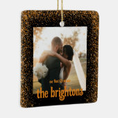 金ゴールド結婚グリッターのカップル写真 セラミックオーナメント (右)
