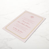 金ゴールド縁どピンクと金ゴールドモノグラム結婚のフォイル 箔招待状 (回転した状態)