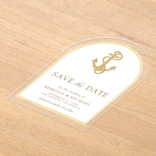 金ゴールド航海のいかりアーチ結婚式の日付を保存 アクリル招待状 (レイダウン)