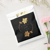 金ゴールド花ありがとうイニシャル愛と感謝してい フェイバーバッグ (封をした状態)