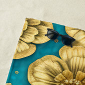 金ゴールド花ティール（緑がかった色）背景名前をカスタムする ビーチタオル (インサイチュ)