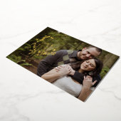 金ゴールド葉Crest Monogram Photo Save The Date 箔招待状 (回転した状態)