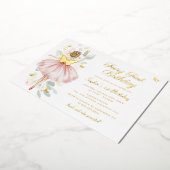 金ゴールド蝶赤面妖精フェアリー最初の1歳の誕生日 箔招待状 (回転した状態)