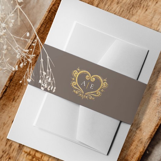 金ゴールド装飾ハートモノグラム結婚ブラウン 招待状ベリーバンド