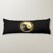金ゴールド陰陽オンブラック ボディピロー (正面)