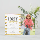 金ゴールド40歳と素晴らしい40歳の誕生日パーティの招待状 招待状 (スタンド正面)