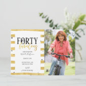 金ゴールド40歳と素晴らしい40歳の誕生日パーティの招待状 招待状 (スタンド正面)