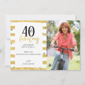 金ゴールド40歳と素晴らしい40歳の誕生日パーティの招待状 招待状 (正面)