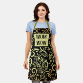 金ゴールド&ブラック – MOM - WOW | エプロン (着用した状態)