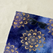 金ゴールド&ブルー銀河系ダルマダラパターン ビーチタオル (インサイチュ)