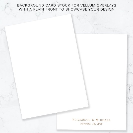 金ゴールドVellumオーバーレイ用モノグラムホワイトバックグラウンド 招待状