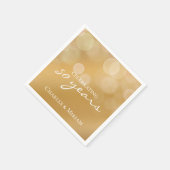 金パーソナライズされたエレガント金50周年記念パーティー スタンダードカクテルナプキン (角)