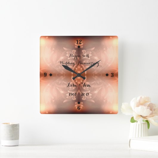 金ブラウンの花柄第50の結婚記念日 スクエア壁時計 (ホーム)