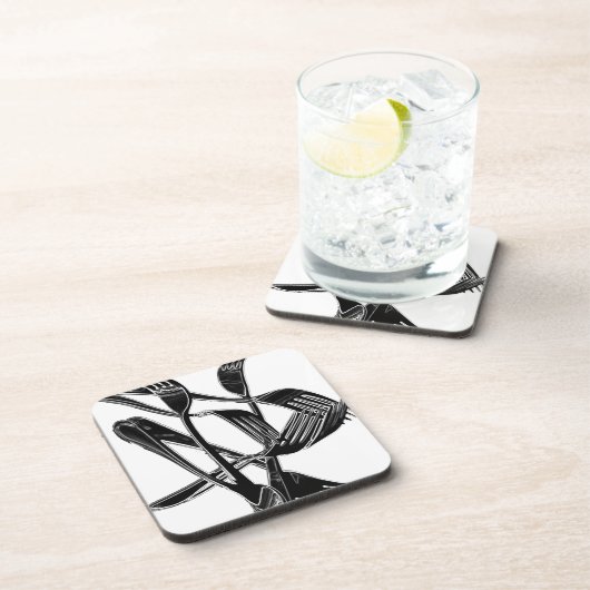 金属の コースター (右側)