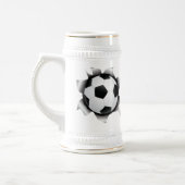 金属板を通したサッカー ビールジョッキ (左)
