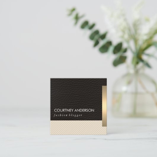 金属製金ゴールドトリムおよびレザー付きストライプ スクエア名刺 (スタンド正面)
