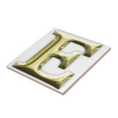 金手紙Eの光沢がある金ゴールドのアルファベット タイル (側面)