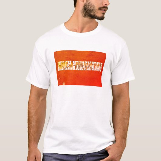 金曜の日を過素朴ごす絵を描 Tシャツ (正面)