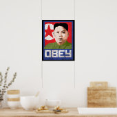 金正恩プロパガンダ- OBEY - ポスター (キッチン)