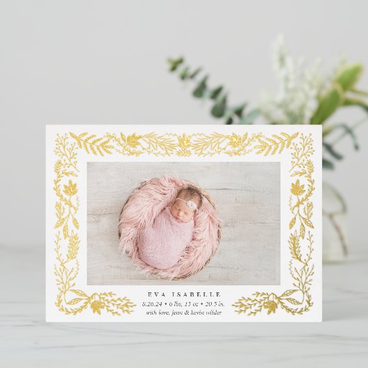 金箔の枝を箔の誕生発表 箔招待状 (立ち正面)