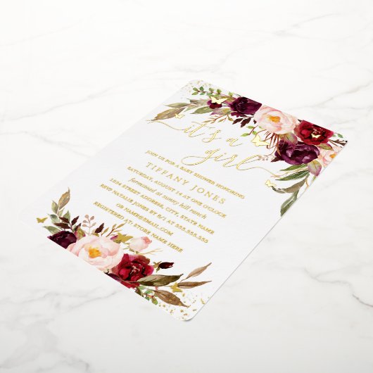 金箔赤面バーガンディフローラベビーシャワー 箔招待状 (回転した状態)