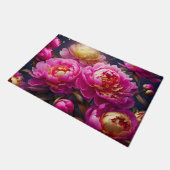 金色のアクセントを持つ豪華なピンクの牡丹 ドアマット (アングル)