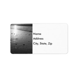 金色のガラス色の砂のグレースケール ラベル